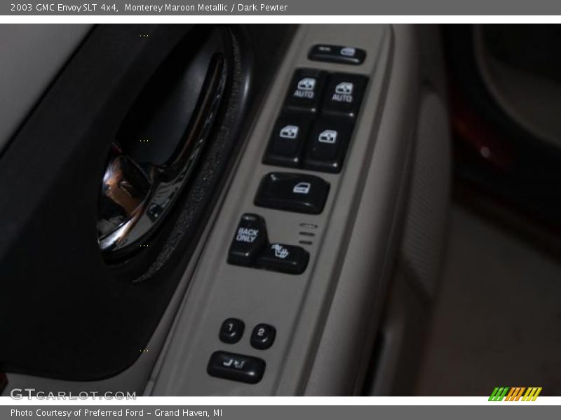 Monterey Maroon Metallic / Dark Pewter 2003 GMC Envoy SLT 4x4
