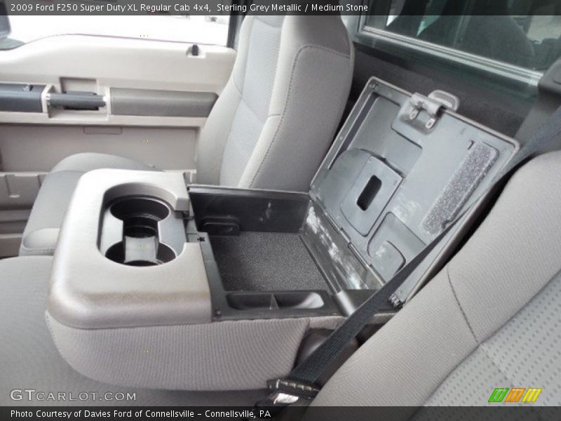 Sterling Grey Metallic / Medium Stone 2009 Ford F250 Super Duty XL Regular Cab 4x4