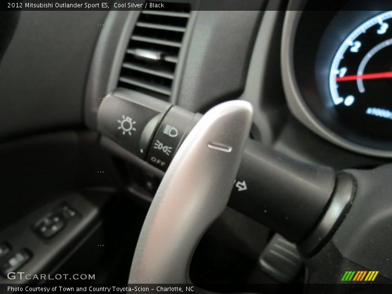 Cool Silver / Black 2012 Mitsubishi Outlander Sport ES