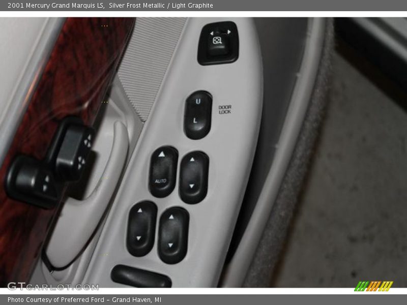 Silver Frost Metallic / Light Graphite 2001 Mercury Grand Marquis LS