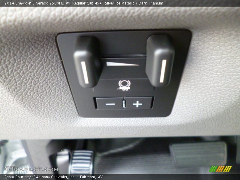 Controls of 2014 Silverado 2500HD WT Regular Cab 4x4