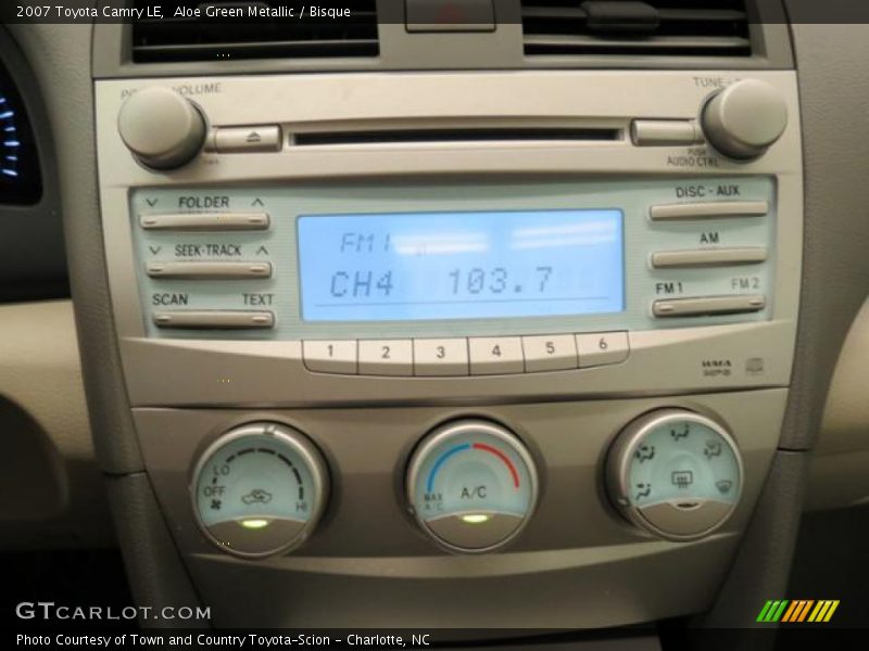 Aloe Green Metallic / Bisque 2007 Toyota Camry LE