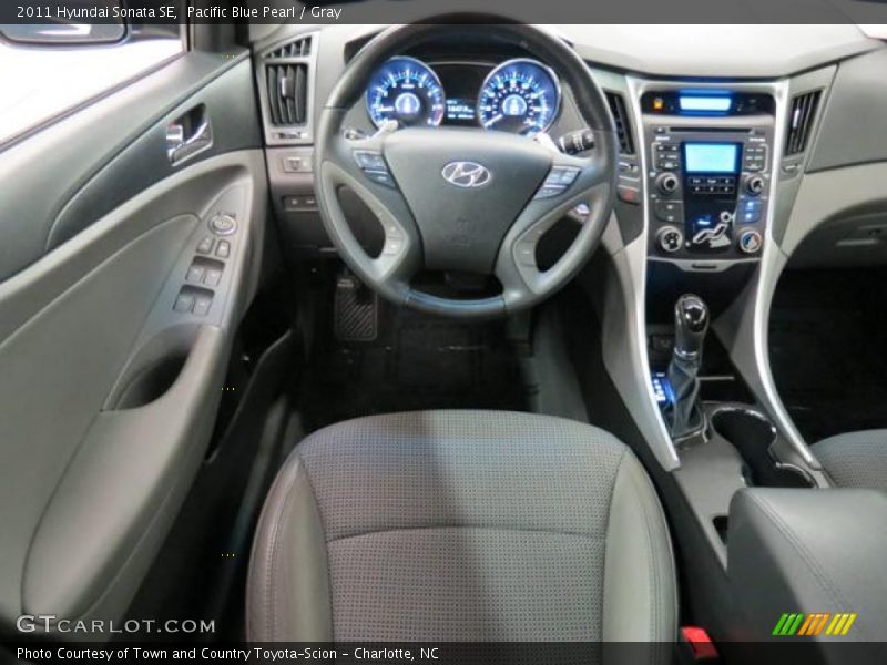 Pacific Blue Pearl / Gray 2011 Hyundai Sonata SE
