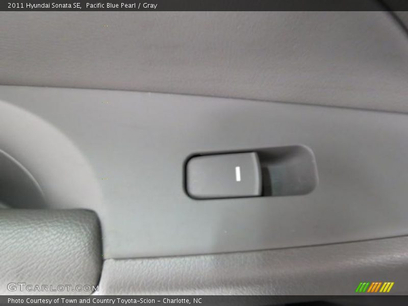 Pacific Blue Pearl / Gray 2011 Hyundai Sonata SE