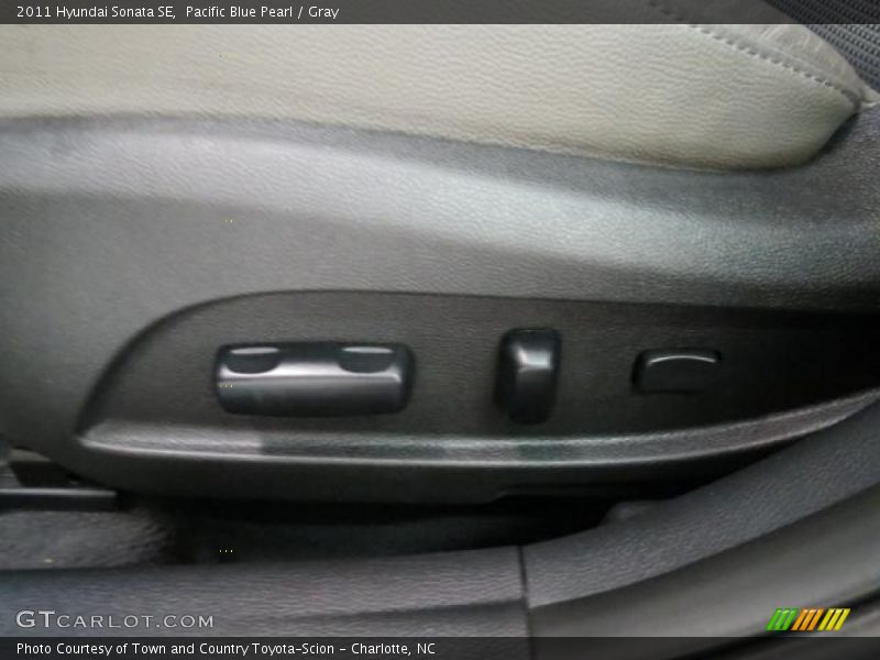 Pacific Blue Pearl / Gray 2011 Hyundai Sonata SE