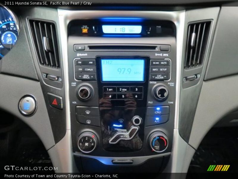 Pacific Blue Pearl / Gray 2011 Hyundai Sonata SE