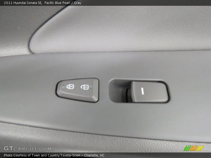 Pacific Blue Pearl / Gray 2011 Hyundai Sonata SE