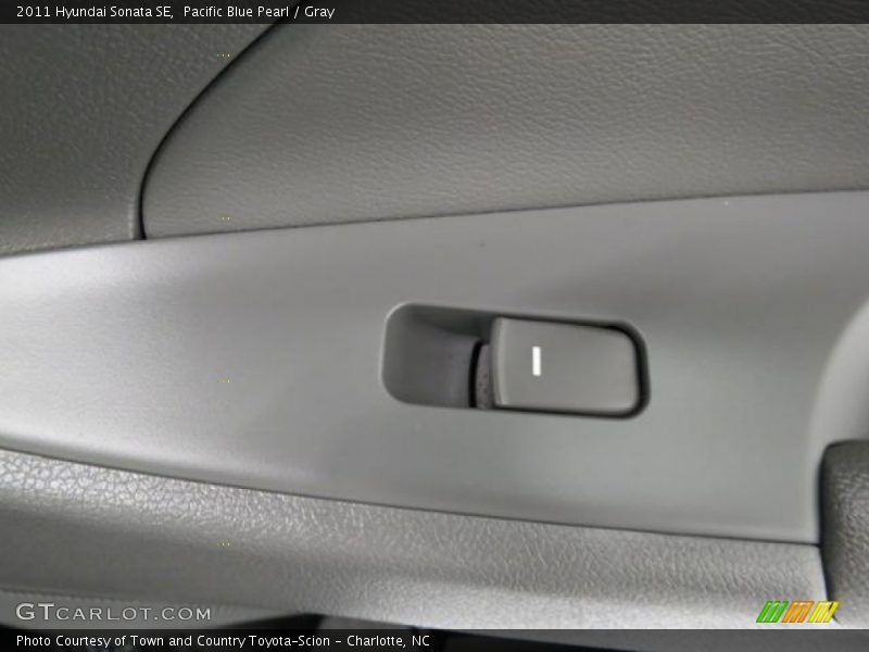 Pacific Blue Pearl / Gray 2011 Hyundai Sonata SE