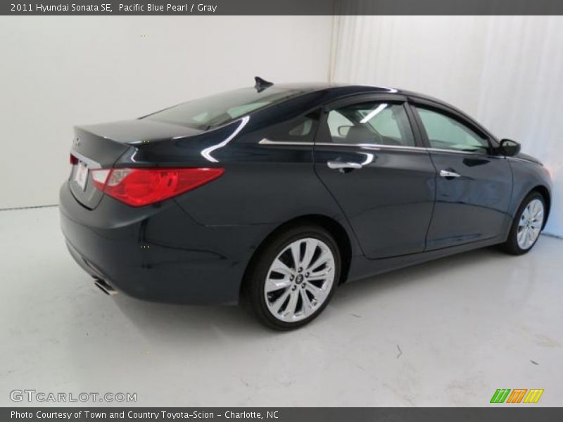 Pacific Blue Pearl / Gray 2011 Hyundai Sonata SE
