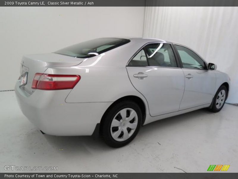 Classic Silver Metallic / Ash 2009 Toyota Camry LE