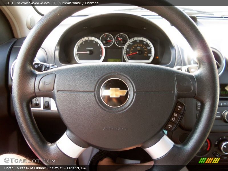 Summit White / Charcoal 2011 Chevrolet Aveo Aveo5 LT