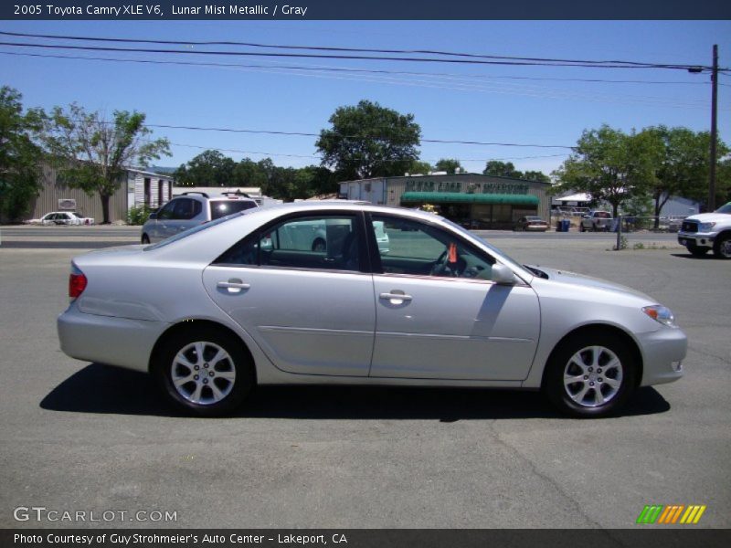 Lunar Mist Metallic / Gray 2005 Toyota Camry XLE V6