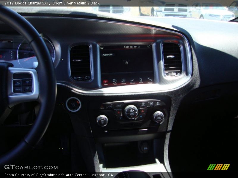 Bright Silver Metallic / Black 2012 Dodge Charger SXT