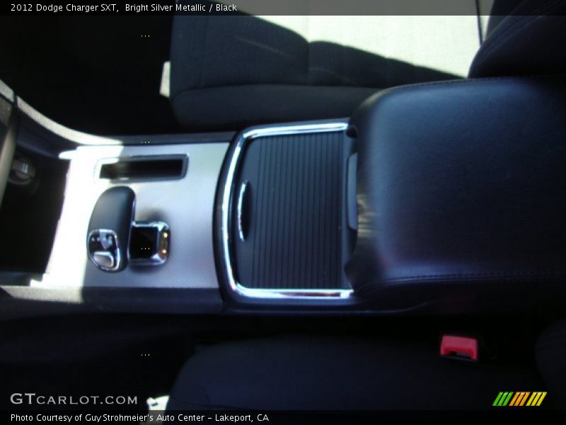 Bright Silver Metallic / Black 2012 Dodge Charger SXT