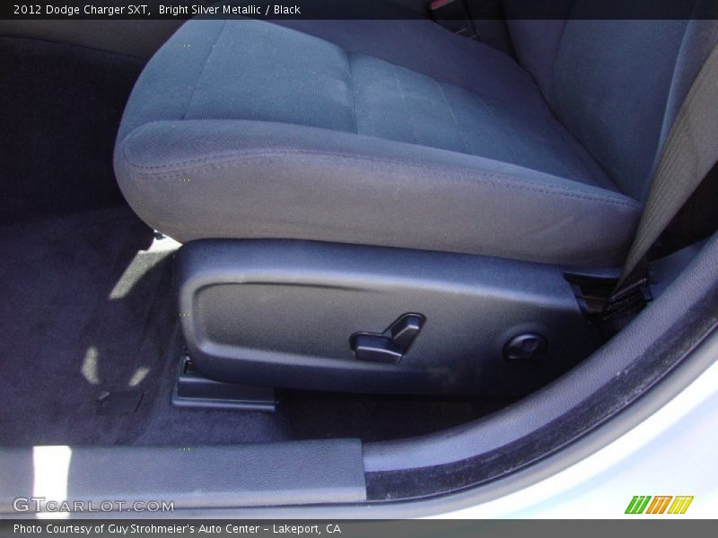 Bright Silver Metallic / Black 2012 Dodge Charger SXT