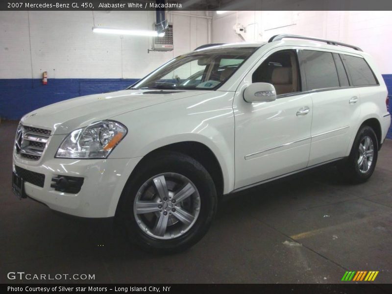 Alabaster White / Macadamia 2007 Mercedes-Benz GL 450