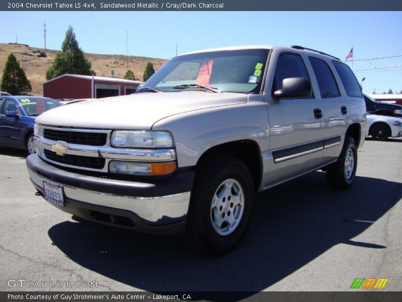 Sandalwood Metallic / Gray/Dark Charcoal 2004 Chevrolet Tahoe LS 4x4