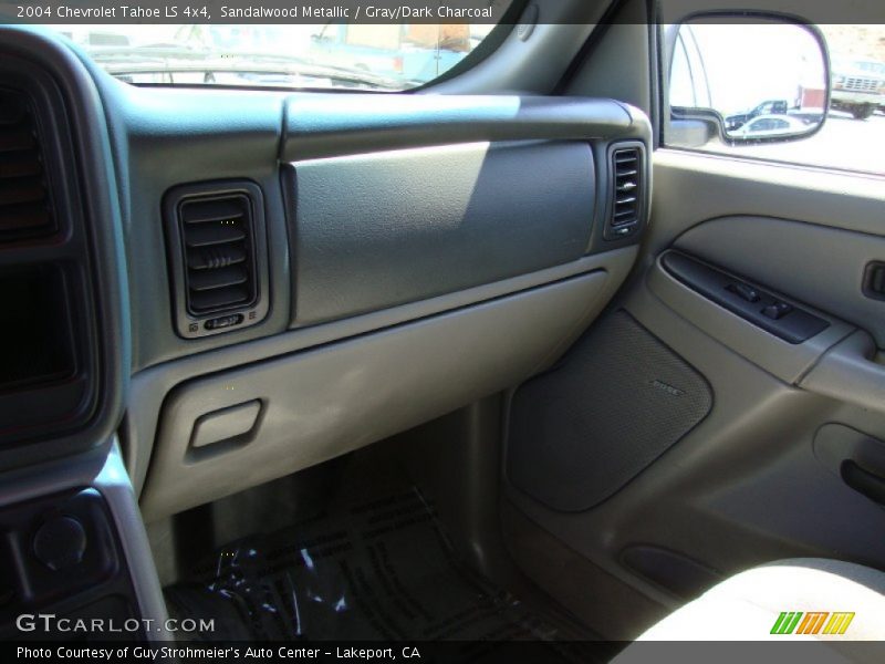 Sandalwood Metallic / Gray/Dark Charcoal 2004 Chevrolet Tahoe LS 4x4