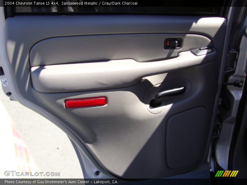 Sandalwood Metallic / Gray/Dark Charcoal 2004 Chevrolet Tahoe LS 4x4