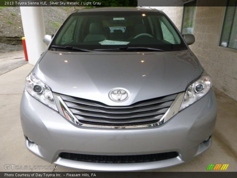 Silver Sky Metallic / Light Gray 2013 Toyota Sienna XLE