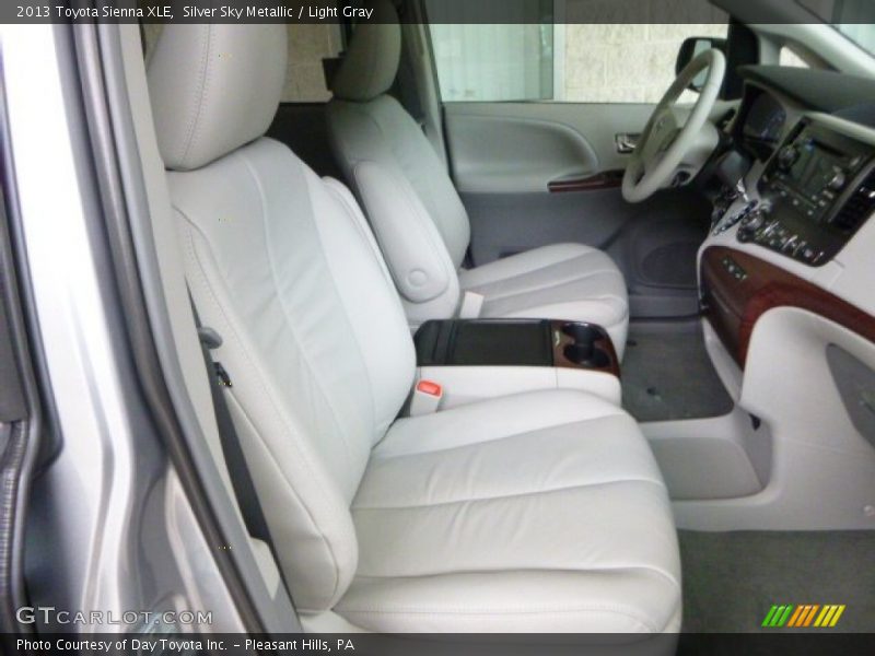 Silver Sky Metallic / Light Gray 2013 Toyota Sienna XLE