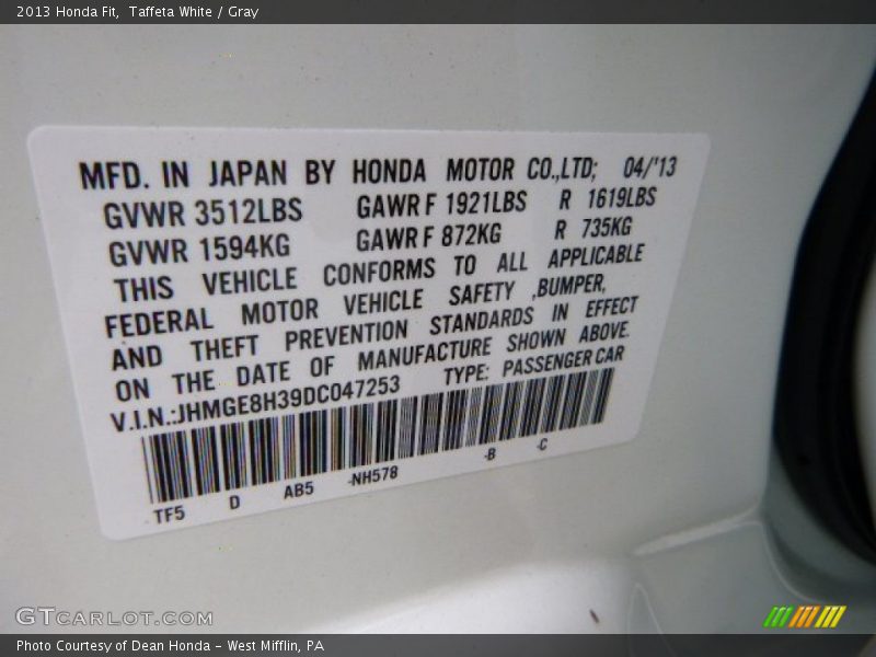 Taffeta White / Gray 2013 Honda Fit