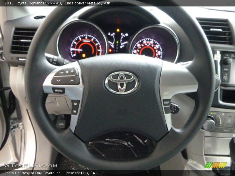 Classic Silver Metallic / Ash 2013 Toyota Highlander V6 4WD