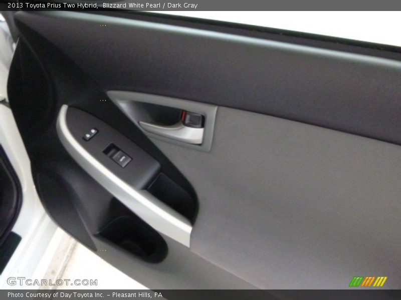Blizzard White Pearl / Dark Gray 2013 Toyota Prius Two Hybrid
