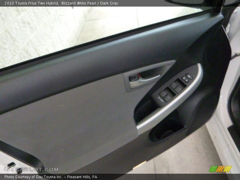 Blizzard White Pearl / Dark Gray 2013 Toyota Prius Two Hybrid