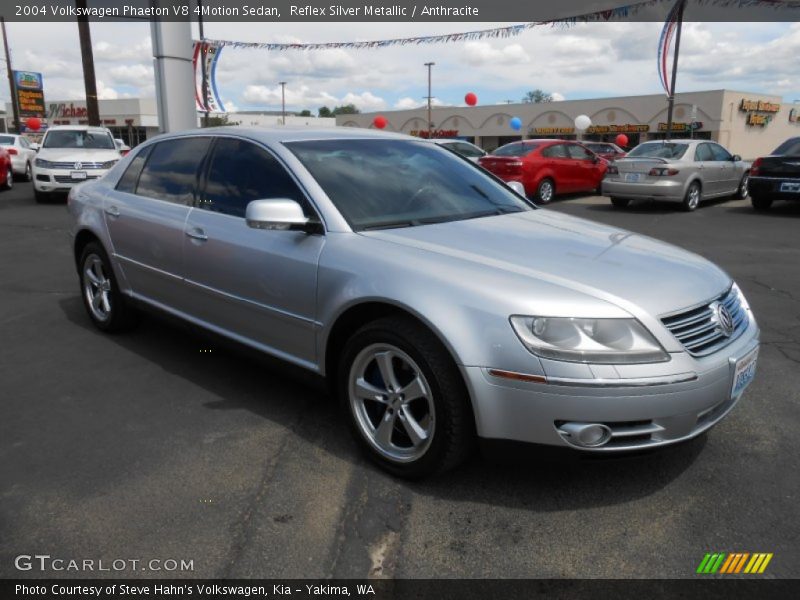 Reflex Silver Metallic / Anthracite 2004 Volkswagen Phaeton V8 4Motion Sedan