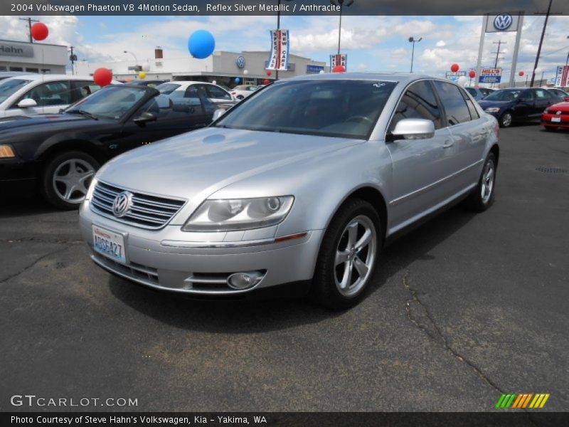 Reflex Silver Metallic / Anthracite 2004 Volkswagen Phaeton V8 4Motion Sedan