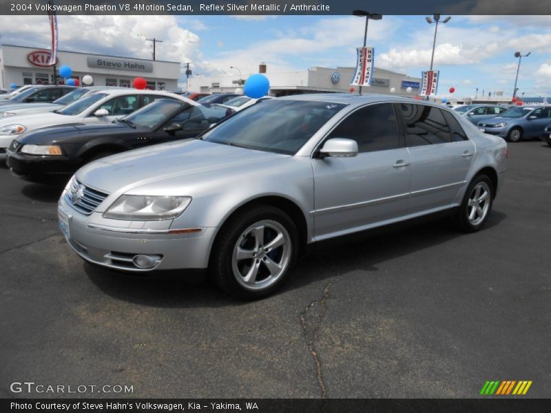 Reflex Silver Metallic / Anthracite 2004 Volkswagen Phaeton V8 4Motion Sedan