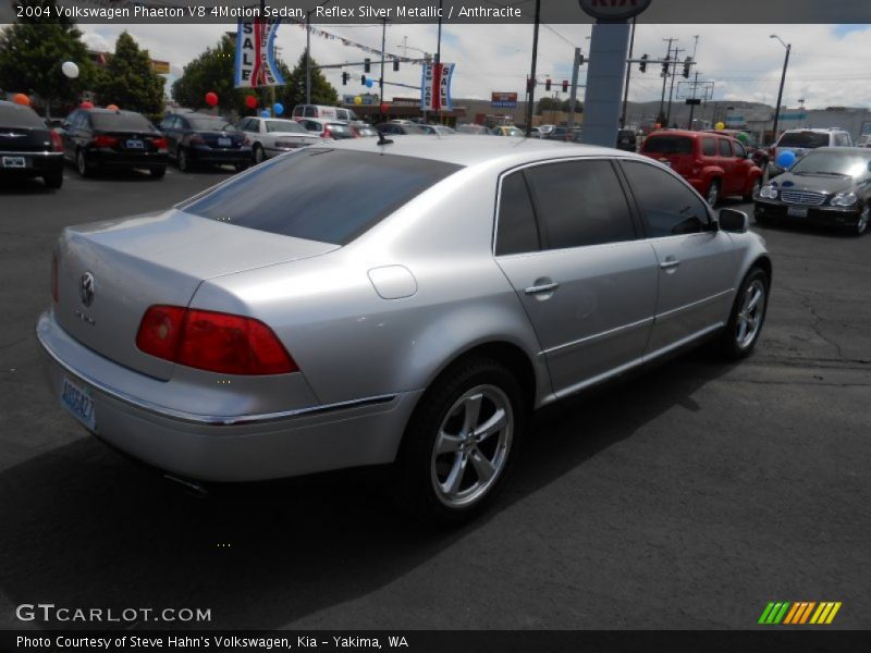Reflex Silver Metallic / Anthracite 2004 Volkswagen Phaeton V8 4Motion Sedan