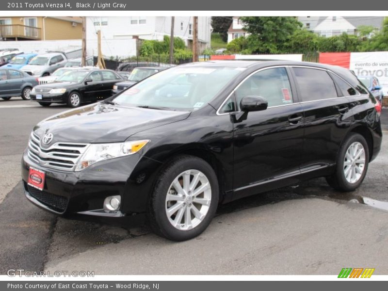 Black / Light Gray 2011 Toyota Venza I4