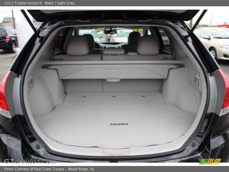 Black / Light Gray 2011 Toyota Venza I4
