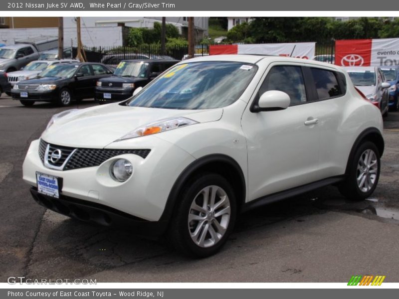 White Pearl / Gray/Silver Trim 2012 Nissan Juke SV AWD