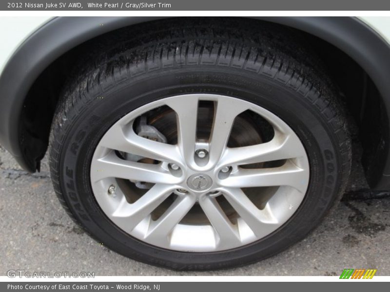 White Pearl / Gray/Silver Trim 2012 Nissan Juke SV AWD