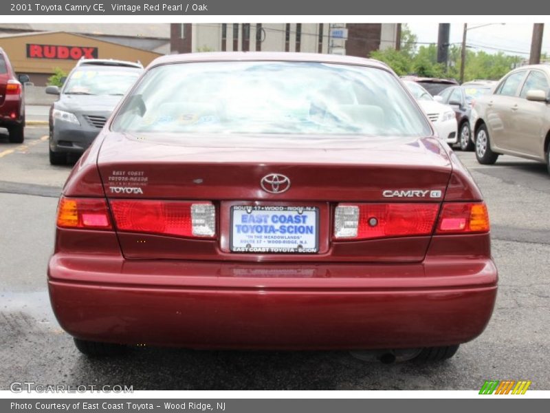 Vintage Red Pearl / Oak 2001 Toyota Camry CE