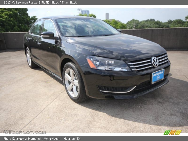 Black / Titan Black 2013 Volkswagen Passat 2.5L SE