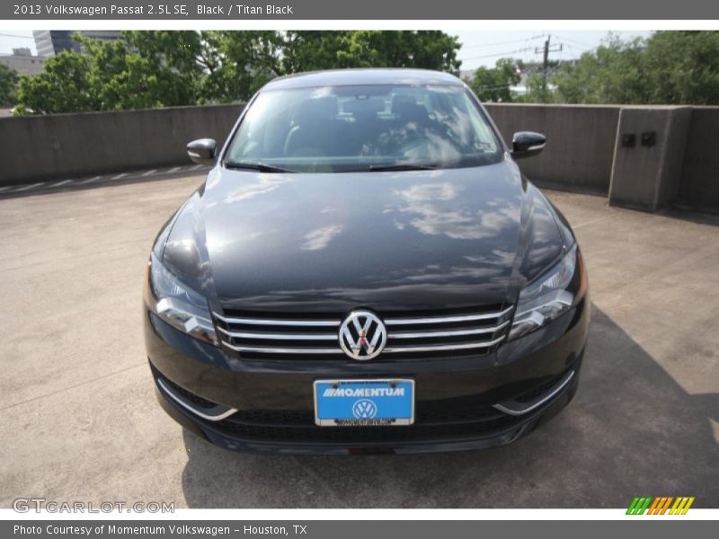 Black / Titan Black 2013 Volkswagen Passat 2.5L SE