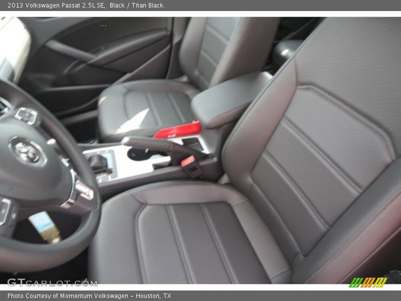 Black / Titan Black 2013 Volkswagen Passat 2.5L SE