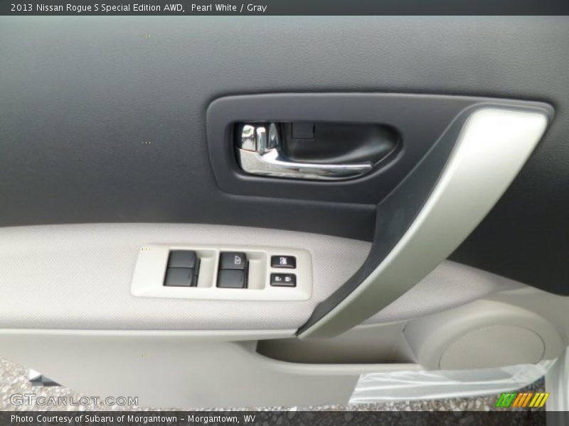 Pearl White / Gray 2013 Nissan Rogue S Special Edition AWD
