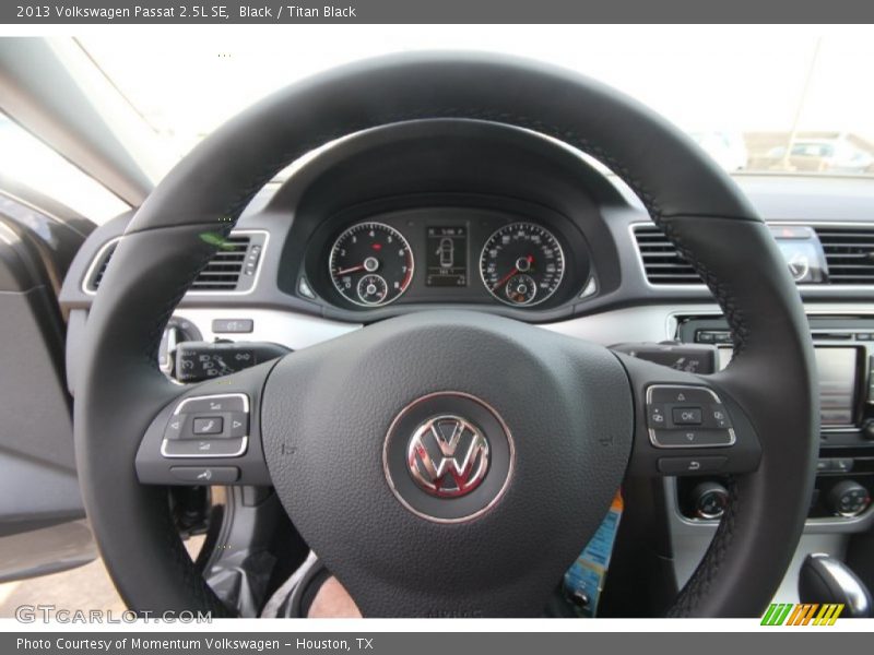 Black / Titan Black 2013 Volkswagen Passat 2.5L SE