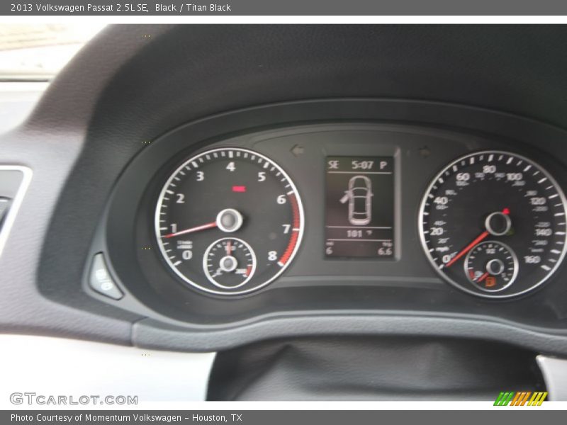 Black / Titan Black 2013 Volkswagen Passat 2.5L SE