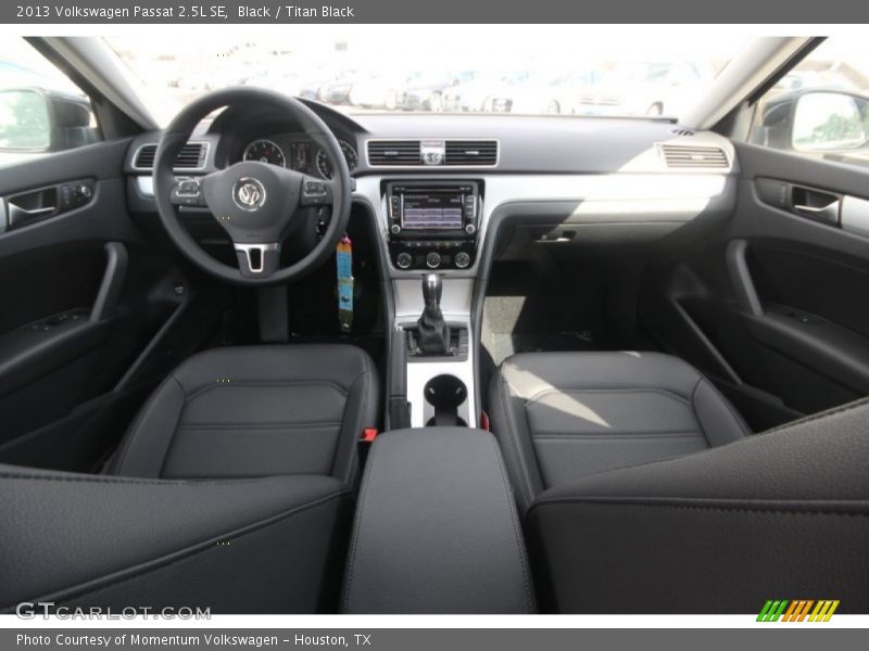 Black / Titan Black 2013 Volkswagen Passat 2.5L SE