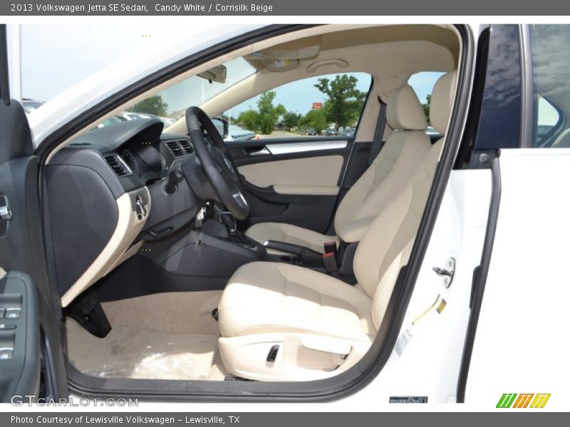 Front Seat of 2013 Jetta SE Sedan