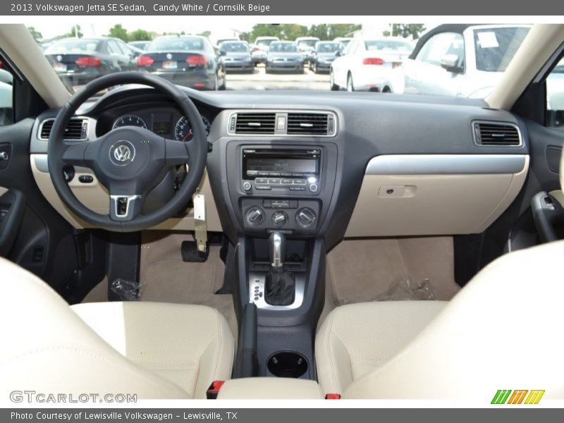 Dashboard of 2013 Jetta SE Sedan