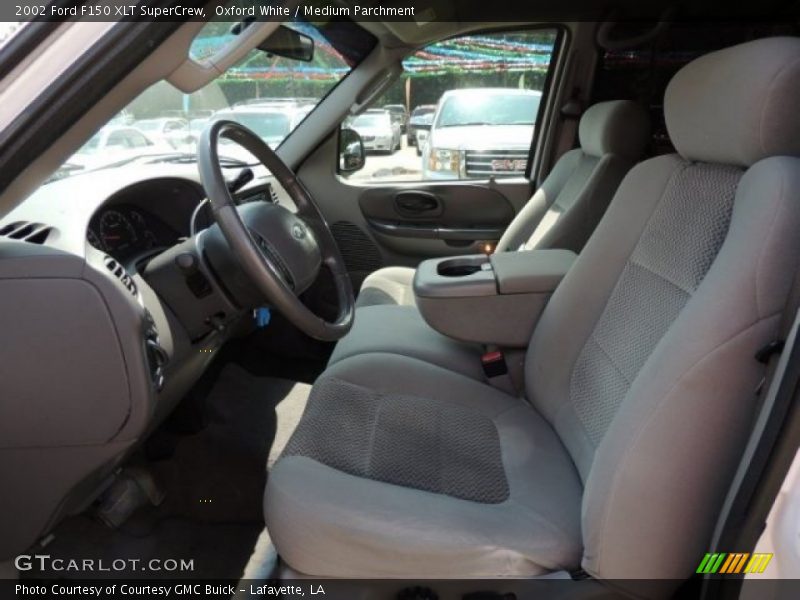 Oxford White / Medium Parchment 2002 Ford F150 XLT SuperCrew