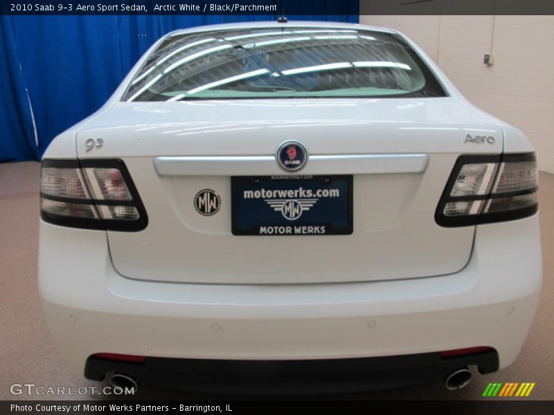 Arctic White / Black/Parchment 2010 Saab 9-3 Aero Sport Sedan
