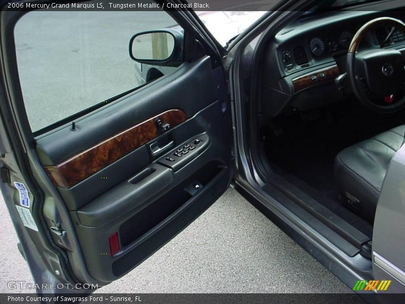 Tungsten Metallic / Charcoal Black 2006 Mercury Grand Marquis LS